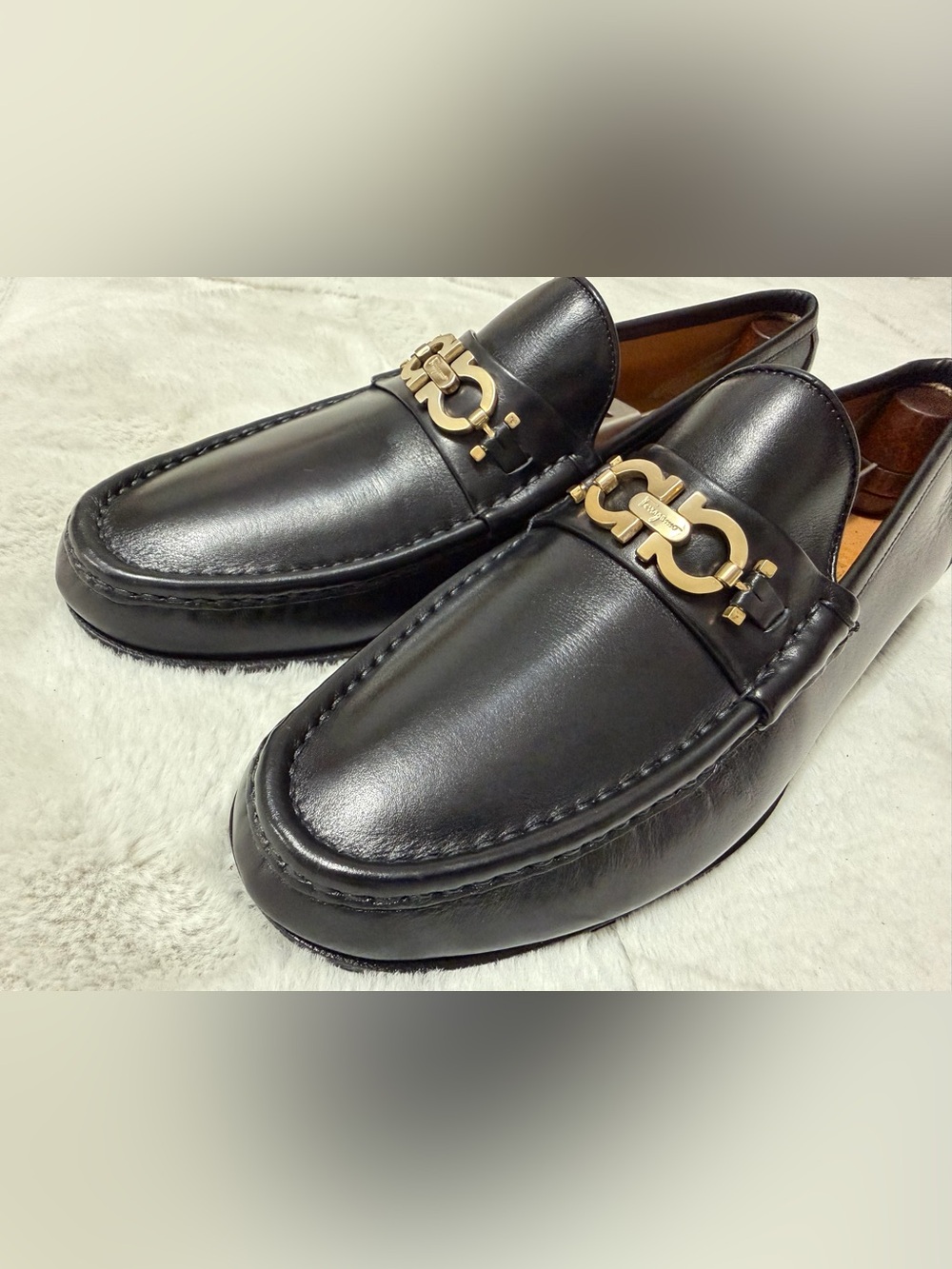 $995 Salvatore Ferragamo Black Leather Gold Gancini Buckle Bit Loafers 10.5 D - Picture 3 of 12